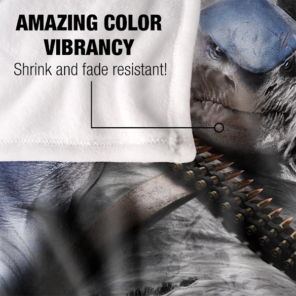 Suicide Squad King Shark Filt En Storlek Flerfärgad Multicoloured One Size