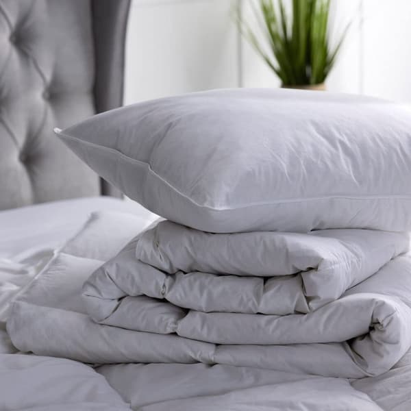 Belledorm Hotel Duck Plain Duvet King White White King