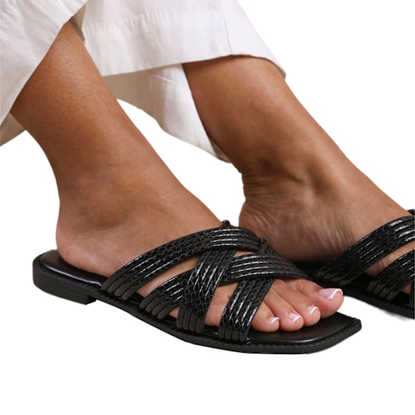 Where's That From Dam/Damer Crete Multi Crossover Strap Sli Black 4 UK