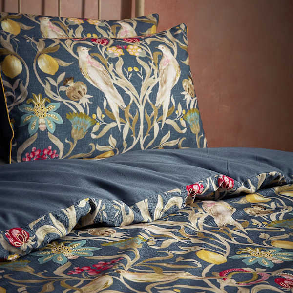 EW By Edinburgh Weavers Liberty Traditionell Kontrast Piping Flo Navy Superking
