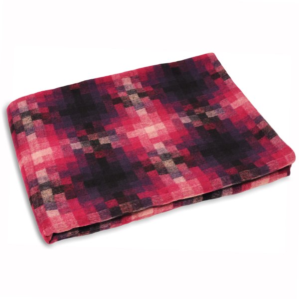 Riva Home Pixel Throw 130x180cm Magenta Magenta 130x180cm