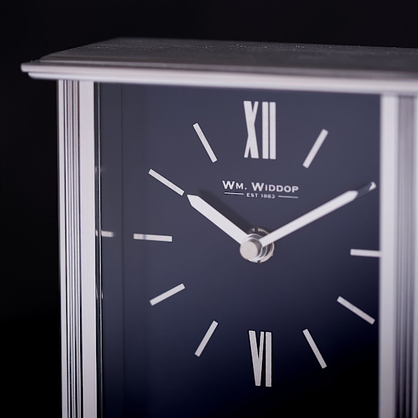 Wm.Widdop Silver Mantel Clock Marinblå Urtavla En Storlek En Färg One Colour One Size
