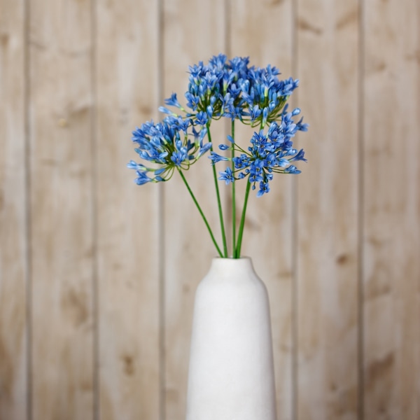 Hill Interiors Agapanthus Konstgjord Blomsterspray One Size Blå Blue One Size