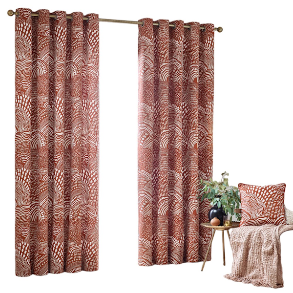 Hoem Nola Abstrakta Öglegardiner (2-pack) 137cm x 168cm Kastanj Chestnut 137cm x 168cm