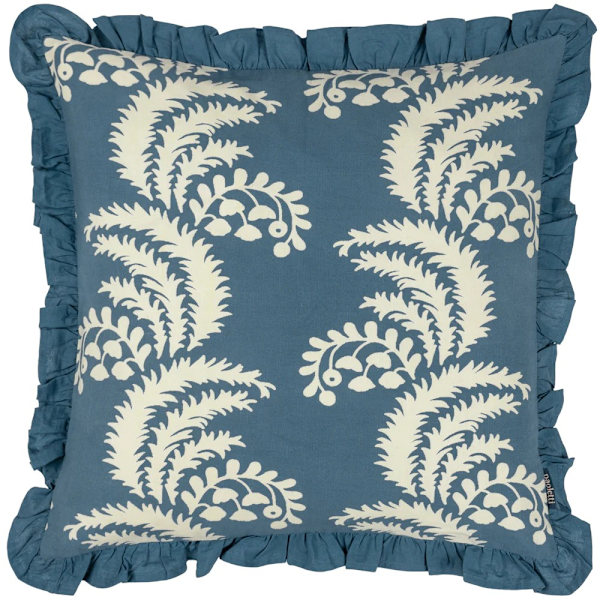 Paoletti Montrose Plisserad Blommig Kuddfodral 50cm x 50cm Fransk Blå French Blue 50cm x 50cm
