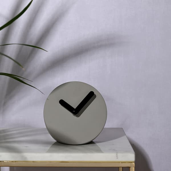 Intervall Rund Mantel Klocka i Cement - 13cm One Size Grå Grey One Size