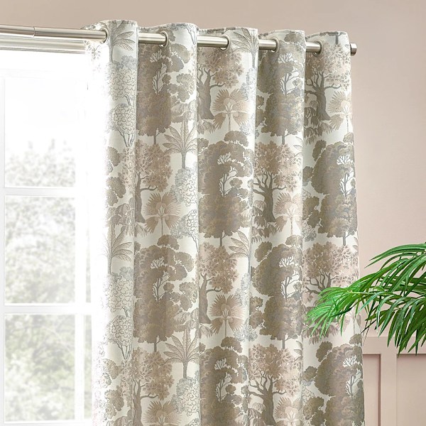 Wylder Woodlands Jacquard Blommiga Öglettgardiner 168cm x 137cm Natural 168cm x 137cm