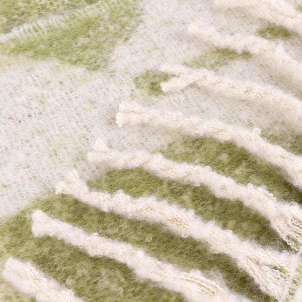 Hoem Meta Jacquard Tassel Throw 180cm x 130cm Oliv Olive 180cm x 130cm