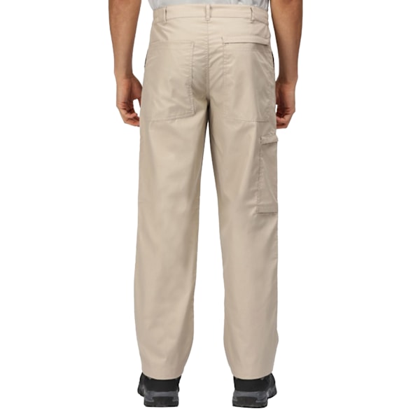 Regatta Professional Arbetsbyxor Action för män (Vattenavvisande) Lichen 30 Short