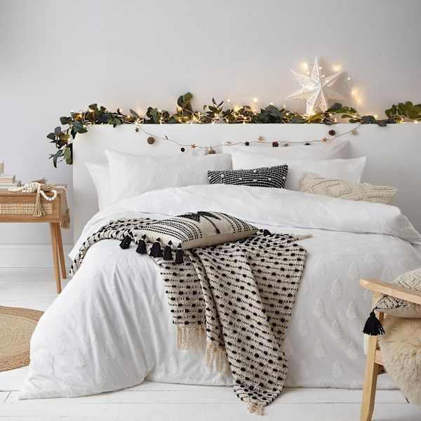 The Linen Yard Tufted Julgran Täcke Set King Snö Snow King
