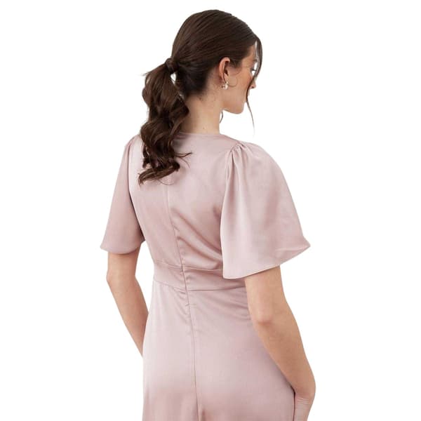 Maya Deluxe Dam Satin Maxiklänning med änglaärmar för brudtärnor Soft Pink 12 UK
