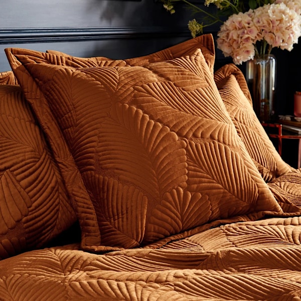 Paoletti Palmeria Sammets Quiltad Påslakan Set Dubbel Rost Rust Double