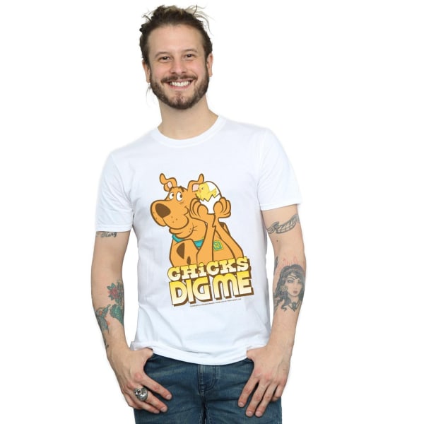Scooby Doo T-shirt för män Chicks Dig Me 4XL Vit White 4XL