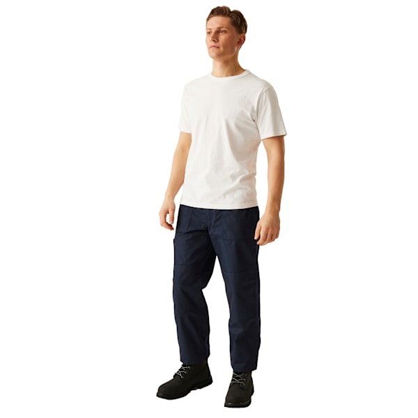 Regatta Herr Nya Fodrade Action Byxor (Korta) / Byxor 32W x Sho Navy Blue 32W x Short