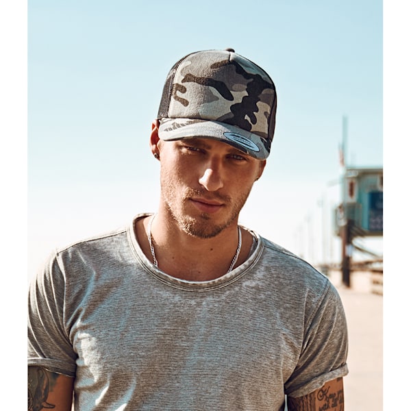 Flexfit Unisex Classic Camo Trucker Cap One Size Dark Camo/Blac Dark Camo/Black One Size