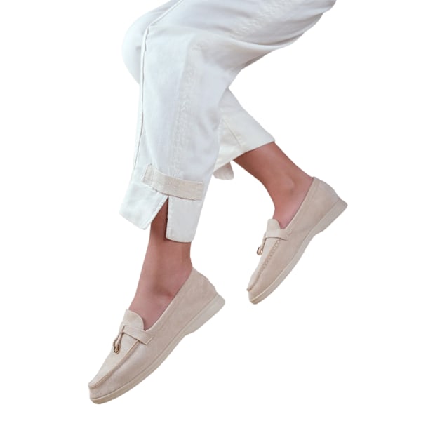 Where's That From Dam/Damer Pegasus Charm Slip-on Loafers 7 Beige 7 UK