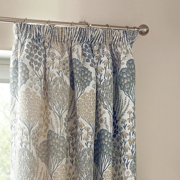 Wylder Ophelia Jacquard Blommiga Blyertsveckade Gardiner 168cm x 229cm Wedgewood Wedgewood 168cm x 229cm