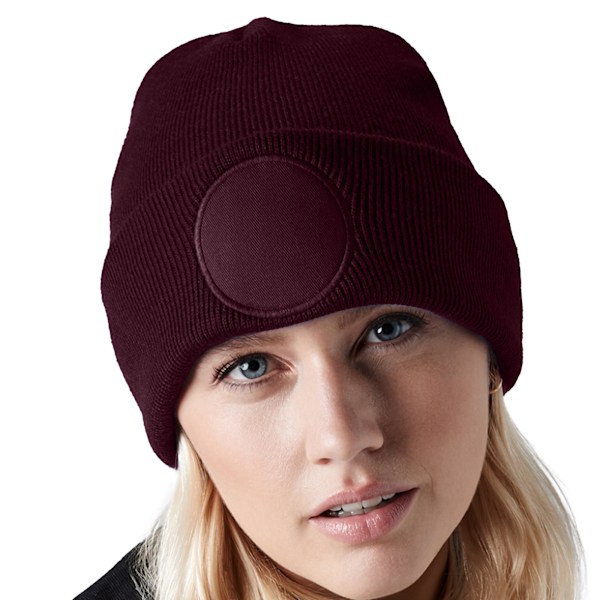 Beechfield Unisex Rundstickad Beanie med Patch och Vikbar Kant, One Size, Burgunder Burgundy One Size