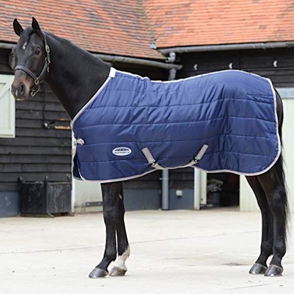 Weatherbeeta Comfitec Medium/Lite 210d Channel Quilt Standard N Navy/Silver/Red 5 ft 3