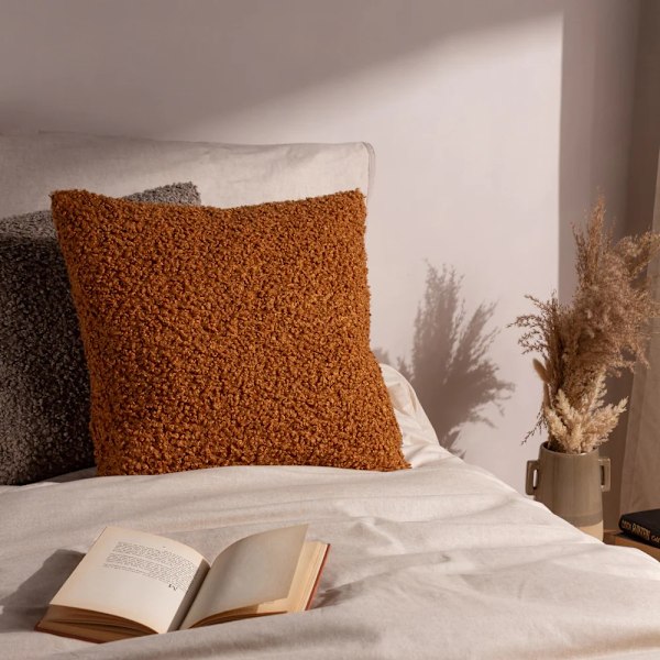 Yard Bouclé Texturerat Kuddfodral 45cm x 45cm Ingefära Ginger 45cm x 45cm