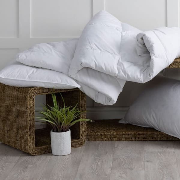 Belledorm Hotel Duck Plain Duvet King White White King