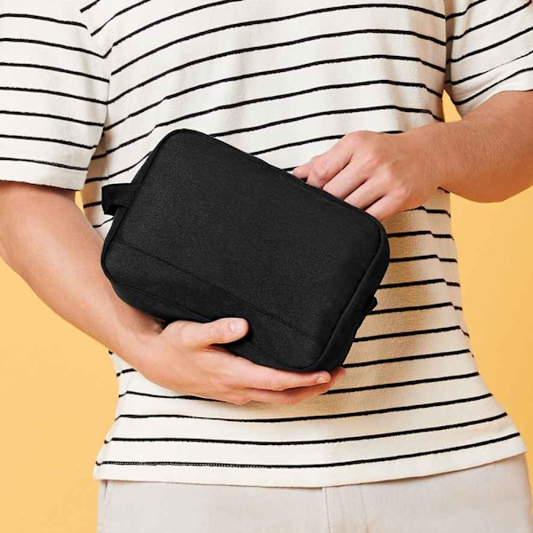 Bagbase Unisex Adult Essentials Återvunnen Toalettväska One Size Black One Size