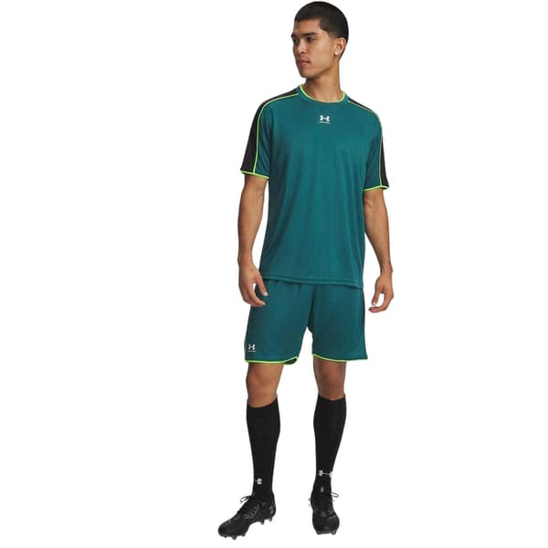 Under Armour Herrfotbollsshorts L Grön Green L