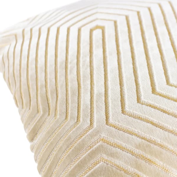 Paoletti Evoke Cut Kuddfodral 55cm x 55cm Ivory Ivory 55cm x 55cm