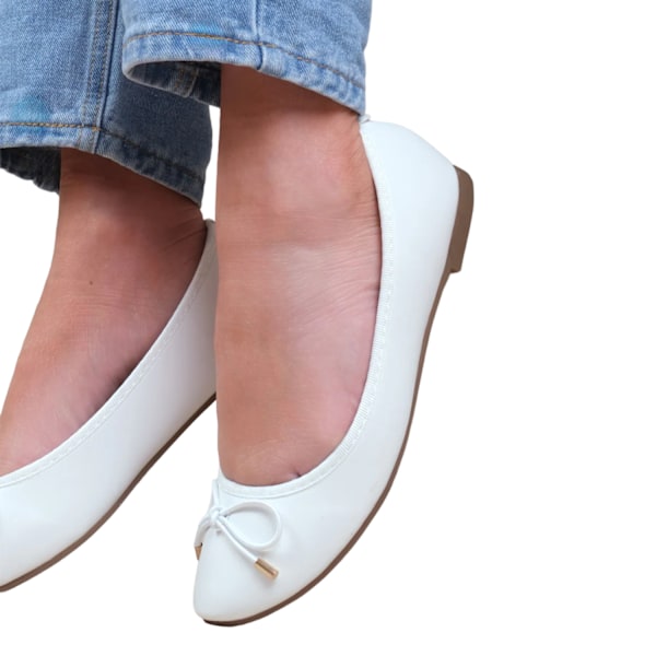 Var är det ifrån barns/barns sanning slip-on ballerina flats White 2 UK