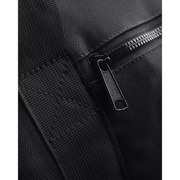 Bagbase Plain Varsity Barrel / Duffelväska (20 liter) En Storlek Black/Black One Size