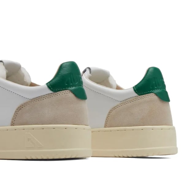 AUTRY 01 LÅG SNEAKER I LÄDER OCH MOCKA Grey White Green 43