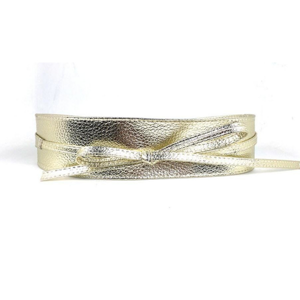 Ylellinen Leveä Tekonahkavyö - Eleganssia ilman Solkea Gold one size