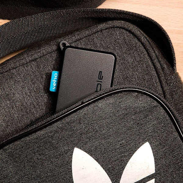 Veho Pebble Pokket 900mah includes adapter for your iphone Black one size