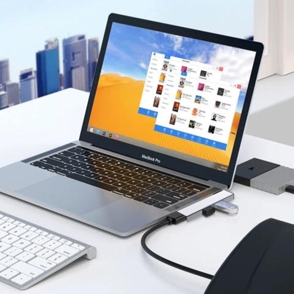 USB/USB-C Hub – Multifunksjonell og Kompakt Adapter Grey USB-C
