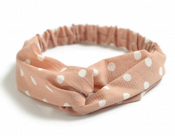 Elastiskt Hårband med Twist Knut - Stilfullt och Bekvämt Black one size