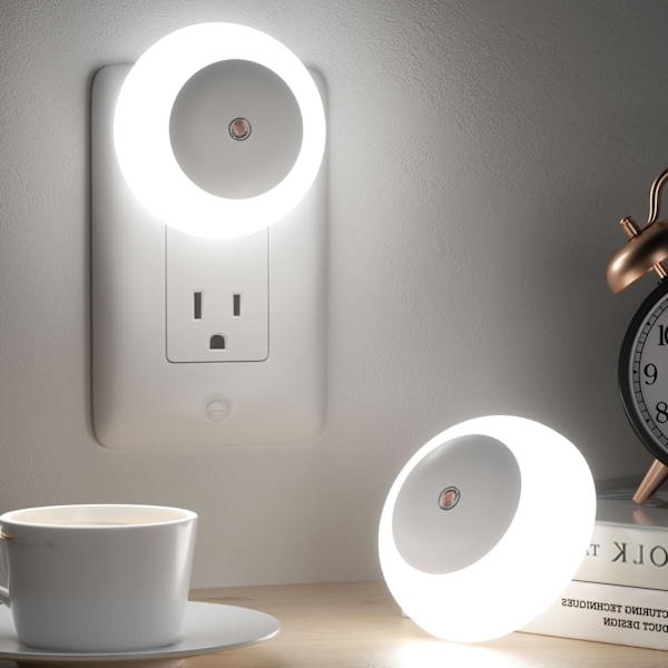 Nattlamper som plugges i veggen, nattlys, skumring til daggry-sensor, hvitt LED-nattlys 0,5W, 2-pakning nattlampe for voksne, soverom, bad, gang,