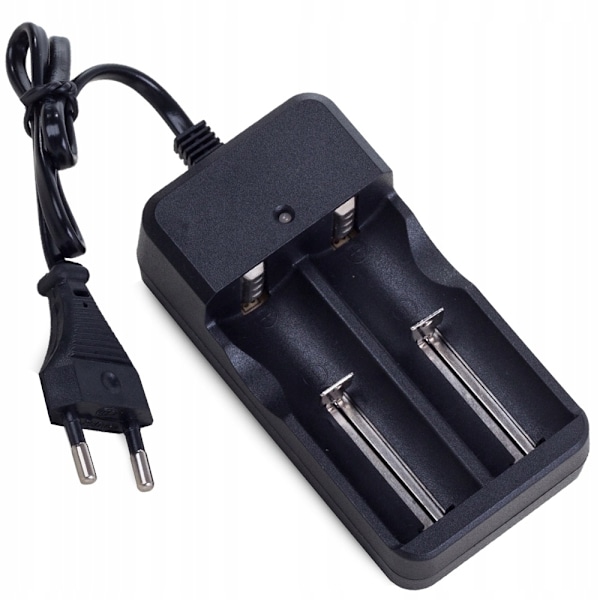 Batterilader for 18650 og andre batterier Black