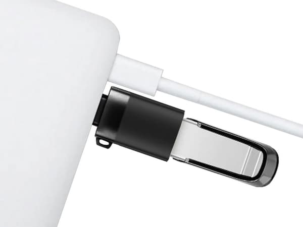 USB-C-sovitin USB-A 3.0:aan – kompaktissa koossa Black