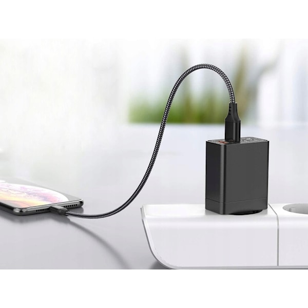 Mobillader / Hurtiglader med 4 stik - QC3 Black