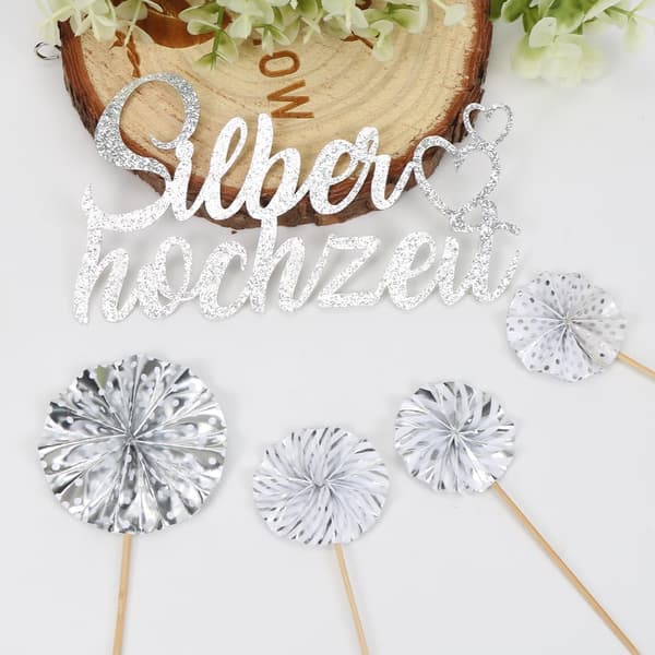 Guldbröllopstårta dekoration silver
