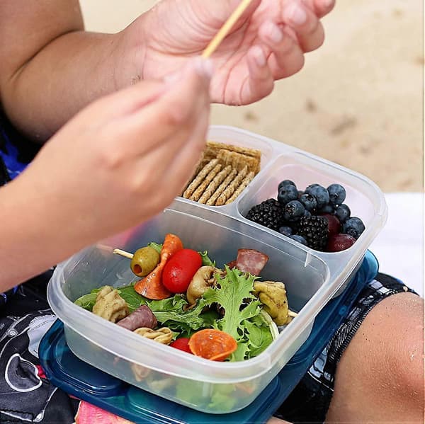 Reusable 3 Compartment Food Container Lunch Box Suitable for School, Work and Travel, 4-Pack (Red)