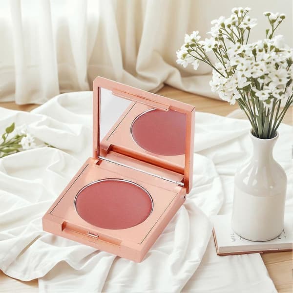 Long-lasting Matte Concealer, Full Coverage for Dark Circles & Blemishes, Oil-Free Hydrating Formula (Shade 3)