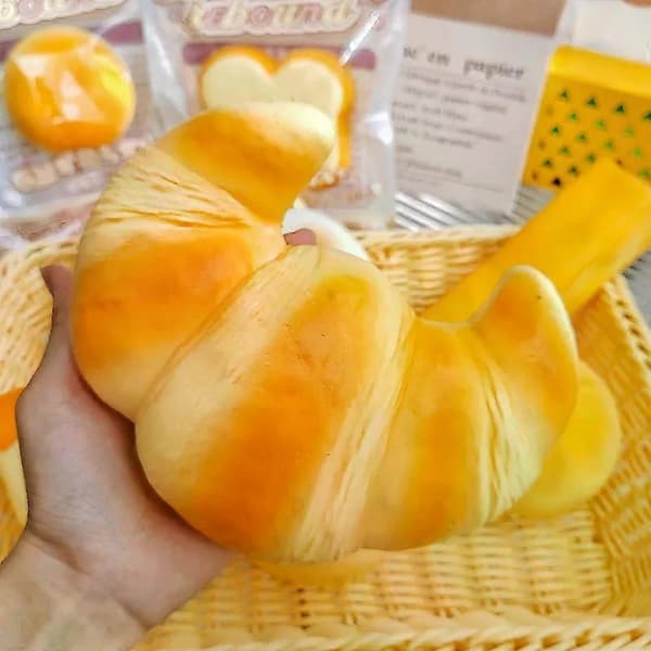 Smør Squishy Legetøj, Langsomt Stigende Squishy, Squishy Smørstang, Stresslindrende og Afslappende Fidget Legetøj til Børn og Voksne, Perfekt til Jul, Fest, Bi E