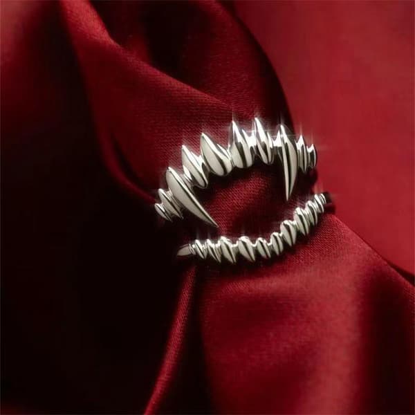 Baldur's Gate 3: Astarion's Vampire Bite Split Ring Anime Game Ring Pinky Ring