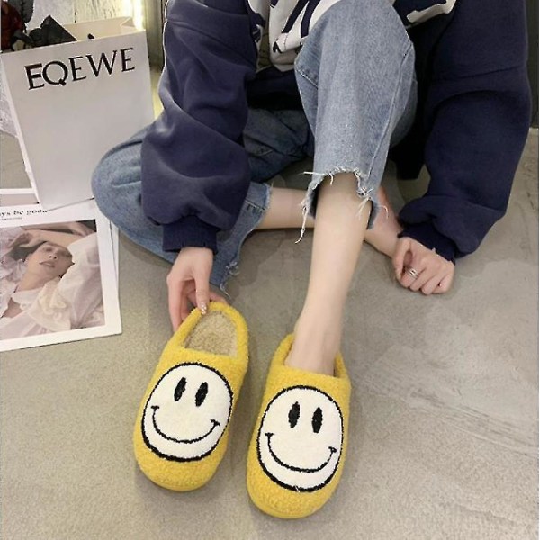 Smiley Face Mjuk Plysch Bekväm Varm Slip-on Tofflor Yellow 43-44