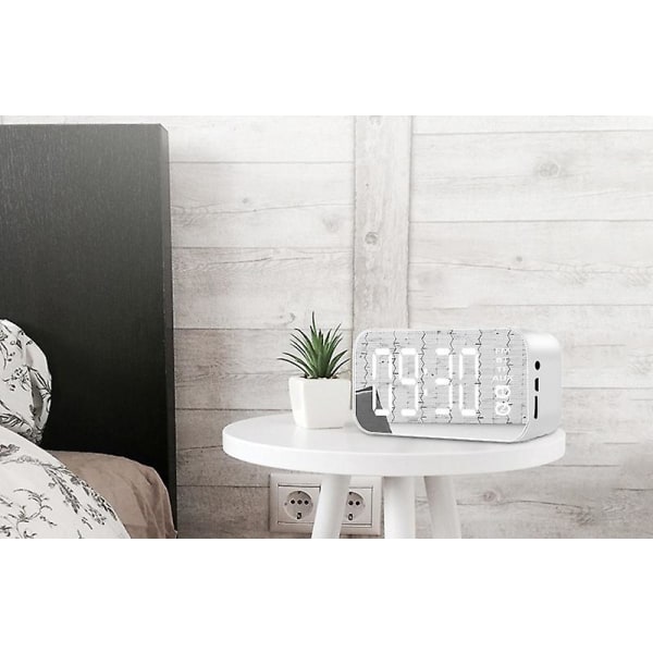 Klocka Väckarklocka Bord Digital LED Spegelskärm Väckarklocka Despertador Trådlös Bluetooth 5.0 Mp3 Hifi Högtalare White