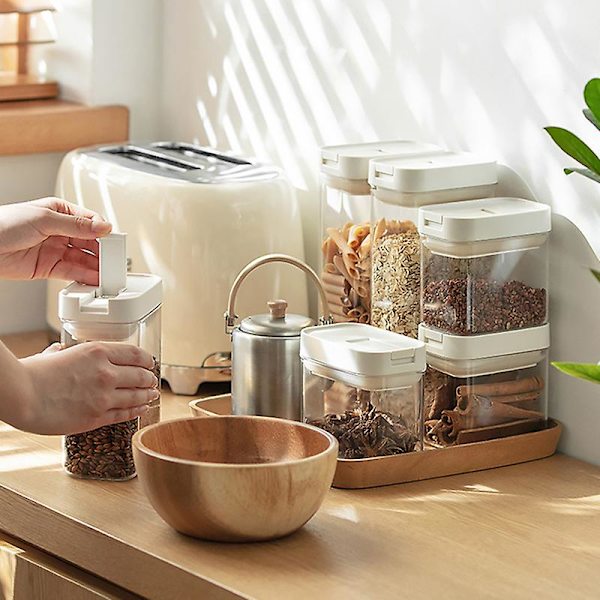 Plast Lufttät Matbehållare Förvaringsburk med Lock Spannmål Kryddburk Förseglad Mjöl 1200ml