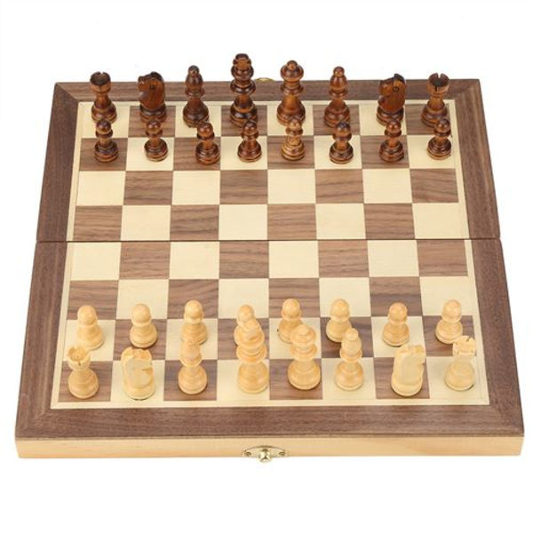 Sammenleggbart magnetisk sjakkbrett i tre