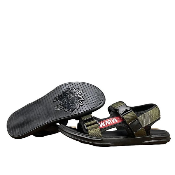 Alsidige, komfortable og åndbare sandaler og slippers til mænd 40