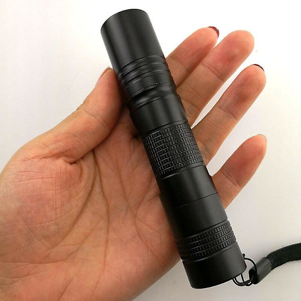 Kraftfull Q5 LED Ficklampa Flash Torch Lampa 18650 Portabel Pennlampa Vattentät